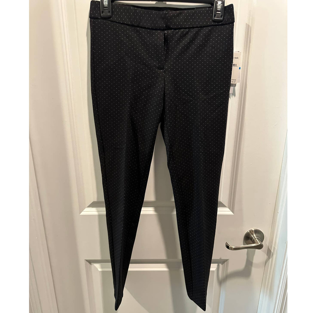 Amanda and Chelsea Amanda Pant